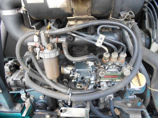 KOMATSU PC20-7E หัวเก๋ง  เก่านอก เอวแน่น ปั็มแรง เครื่องดำ