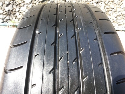 ขายยาง195/45/16 ปี 5011 DUNLOP SP2050  1  ชุด