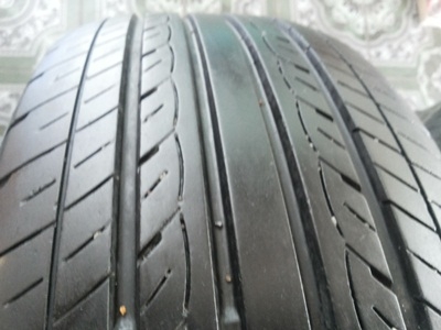 ขายยาง215/65/16 ปี 0610 YOKOHAMA dB JAPAN 1 ชุด