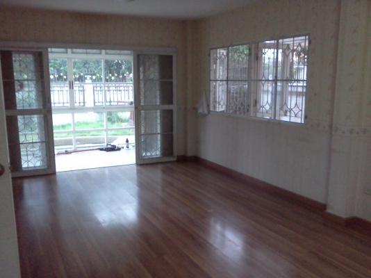 บ้านพร้อมอยู่ราคาไม่แรง50ตรวถูกๆๆ2900000พรัอมโอน หมู่บ้านรอยัลปาร์ควิลล์ บ้านพร้อมอยู่ราคาไม่แรง50ตรวถูกๆๆ2900000พรัอมโอน หมู่บ้านรอยัลปาร์ควิลล์