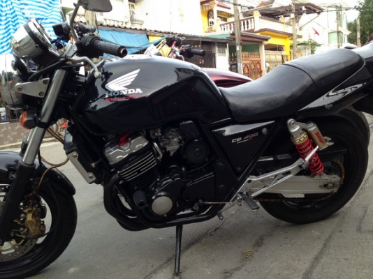 ให้ไว ขายขาดทุนยับ 3 วันนี้เท่านั้น Superfour 400 Version S ปี 98 INV. ให้ไว ขายขาดทุนยับ 3 วันนี้เท่านั้น Superfour 400 Version S ปี 98 INV.