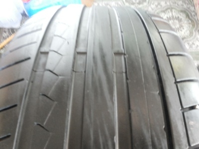 ขายยาง245/50/18 ปี 4410 DUNLOP SP MAXX GT 1 คู่ ขายยาง245/50/18 ปี 4410 DUNLOP SP MAXX GT 1 คู่