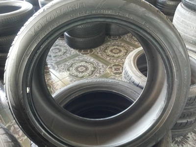 ขายยาง245/45/20 ปี 4311 YOKOHAMA PARADA SpEC-X  1 คู่