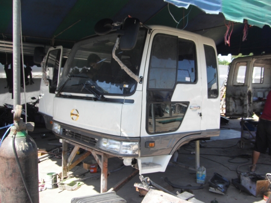 ขายหัวรถ10ล้อสิงห์ไฮเทค ปะผุหรือ ทำสีให้เท่าไรว่ามา....ครับ