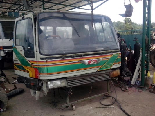 ขายหัวรถ10ล้อสิงห์ไฮเทค ปะผุหรือ ทำสีให้เท่าไรว่ามา....ครับ ขายหัวรถ10ล้อสิงห์ไฮเทค ปะผุหรือ ทำสีให้เท่าไรว่ามา....ครับ