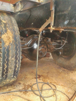 ขาย10ล้อเทเลอร์ หัวยาว ขึ้นแบ็คโฮ200ได้ รถเกี่ยวได้