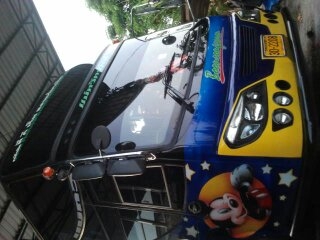 ขาย รถบัส ตัวถังเชิดชัยทั้งคัน ปี 52 ทรงสามเสา