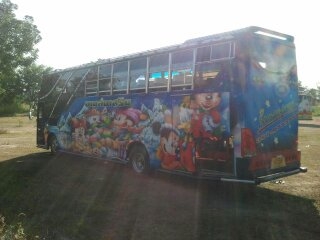 ขาย รถบัส ตัวถังเชิดชัยทั้งคัน ปี 52 ทรงสามเสา