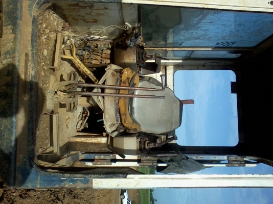 200-5 โคมัสสุ เครื่องอีซูซุ ไม่โบ ปั้มเดิม ทำงานได้ปกติระบบไฟฟ้าไม่มีลอนเลอร์อยู่ครบใบเทคมีหายบ้างเอวแน่น บูทซินจารบีรั่ว ขยับนิดหน่อยระบบซินหัวใจแพรดียังอยู่ดังภาพประกอบขาย 420000 คอนโทรนสั้น 1 ยาว 1ตามภาพประกอบ 200-5 โคมัสสุ เครื่องอีซูซุ ไม่โบ ปั้มเดิม ทำงานได้ปกติระบบไฟฟ้าไม่มีลอนเลอร์อยู่ครบใบเทคมีหายบ้างเอวแน่น บูทซินจารบีรั่ว ขยับนิดหน่อยระบบซินหัวใจแพรดียังอยู่ดังภาพประกอบขาย 420000 คอนโทรนสั้น 1 ยาว 1ตามภาพประกอบ