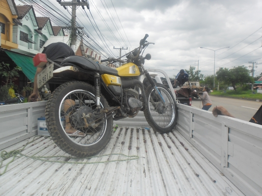 ขายแล้วครับเจ้าของมารับรถเอง