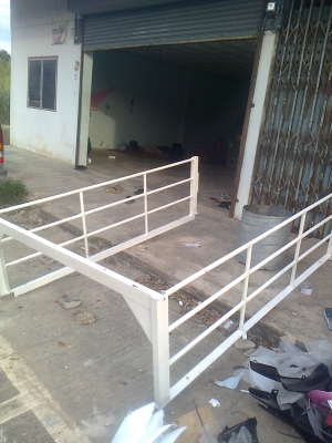 ขายคอกวีโก้ตอนเดียวสูงเสมอหัวเก๋ง