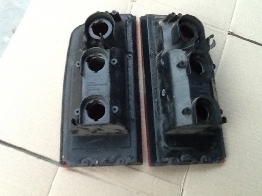 ขายไฟท้ายและไฟเลี้ยวแก้ม suzuki vitara 1ชุด900บาท ขายไฟท้ายและไฟเลี้ยวแก้ม suzuki vitara 1ชุด900บาท