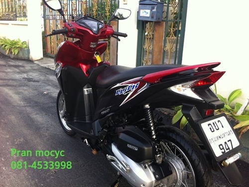 ขายHONDA click สีดำเเดง ปี2555 ขายHONDA click สีดำเเดง ปี2555