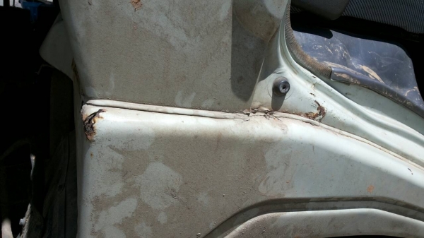 รถฮีโน่ 6 ล้อดั้ม  120 แรงม้า  สนใจติดต่อ 081 - 6079515