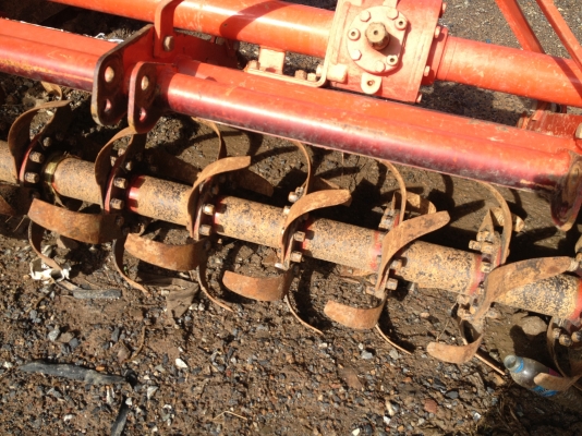 ขายโล ตราช้าง 1.8  25000 ครับ