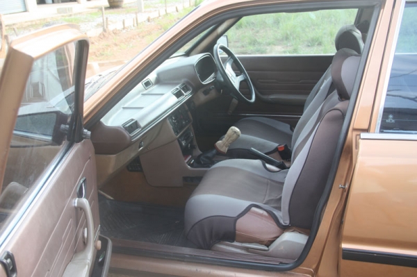 ขายรถบ้าน PEUGEOT 505 2.0GR สภาพดีมาก ไม่มีผุ เดิมๆ ขายรถบ้าน PEUGEOT 505 2.0GR สภาพดีมาก ไม่มีผุ เดิมๆ