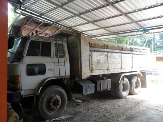 สิบล้อF18