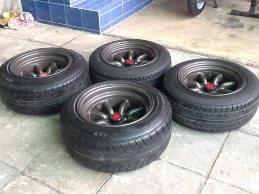 "ล้อแท้ๆWATANABE-หน้า7.5-TYPE.A-หลัง8.5-TYPE.R"