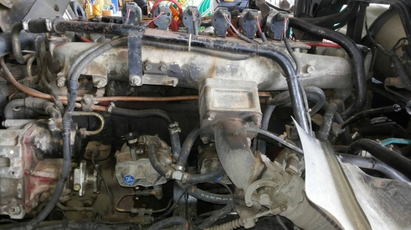 รถฮีโน่ 10 ล้อ หัวลาก FM2K 260 แรงม้า สนใจติดต่อ 081 - 6079515 รถฮีโน่ 10 ล้อ หัวลาก FM2K 260 แรงม้า สนใจติดต่อ 081 - 6079515