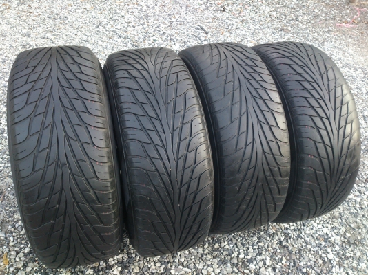 ขายแม็กLENSO lntimidator6  6รู139.7 ขอบ18  9นิ้ว พร้อมยางMAXXIS 265/60R18 ยางปี12  1 ชุด