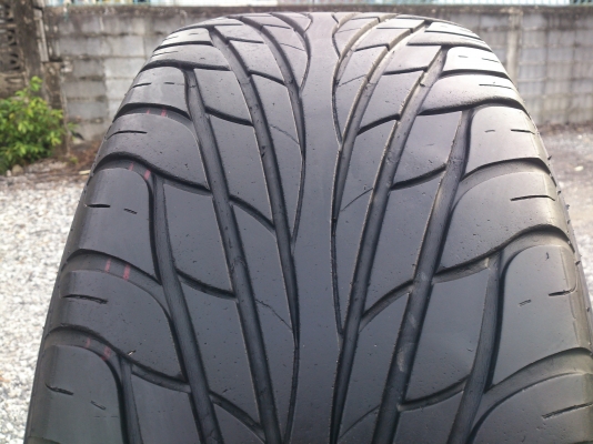 ขายแม็กLENSO lntimidator6  6รู139.7 ขอบ18  9นิ้ว พร้อมยางMAXXIS 265/60R18 ยางปี12  1 ชุด