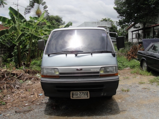 ขายรถตู้toyota hiaceหัวจรวดสภาพดีใช้งานได้เลย