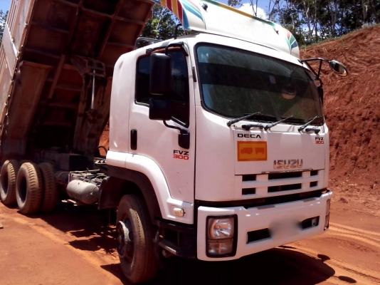 รถอีซูซุ 10 ล้อดั้ม  FVZ  300 แรงม้า ปี 53 สนใจติดต่อ 081 - 6079515