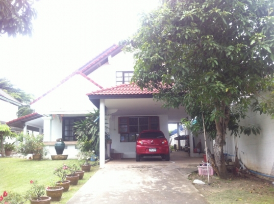 ขายด่วน ขาดทุน บ้านเดี่ยว2ชั้น 170 ตร.วา เมืองเอก โครงการ4