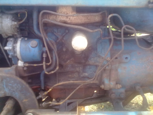 ขายรถไถ FORD 6610 ดันหน้า KHL ผาน3 CMT ไม่มีทะเบียนครับ