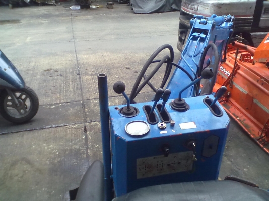 ขายรถแบ็คโฮเล็ก KUBOTA เก่านอกไม่เคยใช้งานในไทย