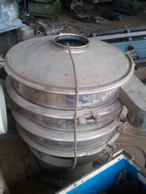 ถังแยกเม็ดพลาสติก