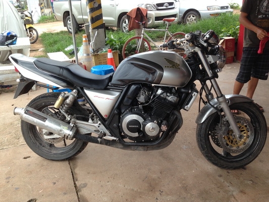 ขายด่วน CB400