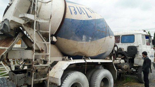 ขายรถโม่ปูน 6 คิว  ISUZU