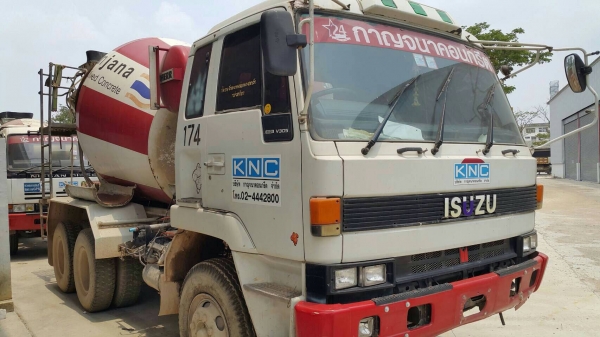 ขายรถโม่ปูน 6 คิว  ISUZU