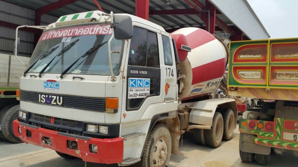 ขายรถโม่ปูน 6 คิว  ISUZU