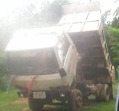 HINO FB 117 HP WO4D หกล้อดั๊มพ์ กระบะดั๊มพ์เหล็ก 4 ตันความยาว 3.50 เมตรสภาพสวย เครื่องแห้งแรงดีเดิมๆไม่เยิ้ม ภายในเก๋งคอนโซลสวยไม่มีผุกร่อน พวงมาลัยเพาเวอร์ ช่วงล่างคัชซีสวยเดิมไม่มีดาม ติด F หน้า F หลังครบแล้ว ยาง 8.25 ขอบ 16 สภาพดี 70\% พร้อมใช้งาน เอกสา HINO FB 117 HP WO4D หกล้อดั๊มพ์ กระบะดั๊มพ์เหล็ก 4 ตันความยาว 3.50 เมตรสภาพสวย เครื่องแห้งแรงดีเดิมๆไม่เยิ้ม ภายในเก๋งคอนโซลสวยไม่มีผุกร่อน พวงมาลัยเพาเวอร์ ช่วงล่างคัชซีสวยเดิมไม่มีดาม ติด F หน้า F หลังครบแล้ว ยาง 8.25 ขอบ 16 สภาพดี 70\% พร้อมใช้งาน เอกสา