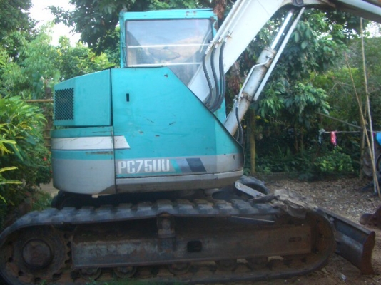 KOMATSU