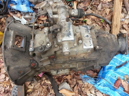 ขายเกียร์สิบล้อ Isuzu 6 เกียร์เดินหน้า