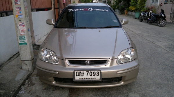 ขายถูกๆ ซีวิคตาโต เครื่อง1.6 เกียร์ออโต้ ดิสเบรก4ล้อ