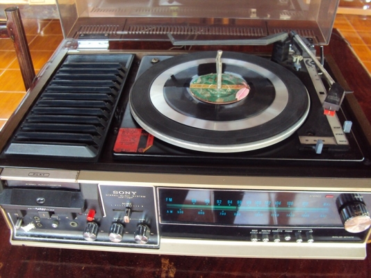 ขายชุดเครื่องเล่นแผ่นเสียง SONY