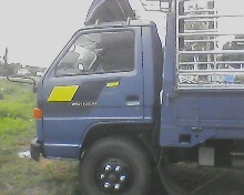 ขายisuzu115แรง6ล้อยาว5เมตรคอกเหล็กสวยเป๊ปปะปารถสวยFหน้าแล้วราคาต่อรองได้