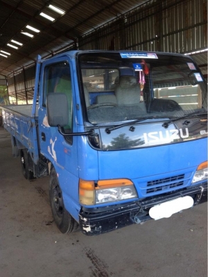 4ล้อหัวการ์ตูนป้ายเล็ก NKR66E เครื่อง4HF ยางดี เครื่องดี สภาพสวย ราคา 275000 ติดต่อคุณไก่086-1237456