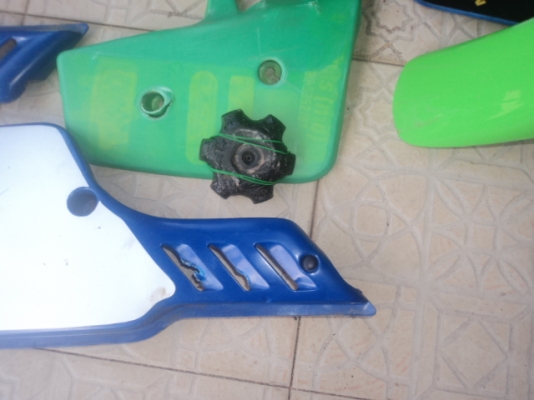 ขายชุดสีkx80  ขายแล้วรอส่ง