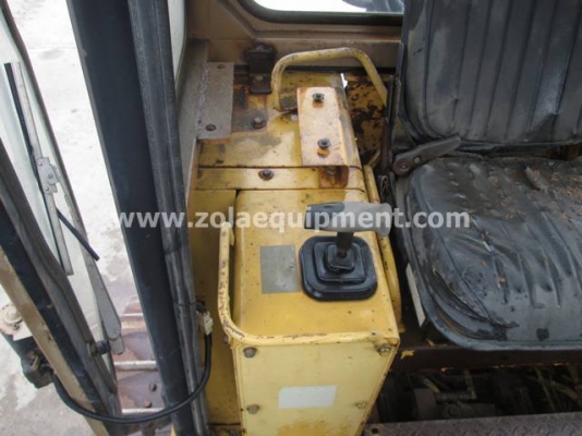 รถดันดิน Caterpillar D4C Series II เครื่องจักรมือสองในประเทศ สภาพพร้อมใช้ เอกสารพร้อมโอน 081-981-9339 บุ๋ม