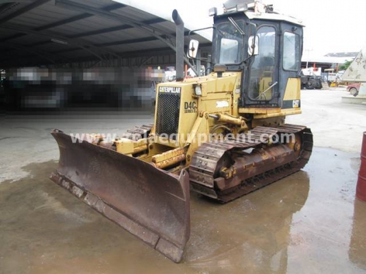 รถดันดิน Caterpillar D4C Series II เครื่องจักรมือสองในประเทศ สภาพพร้อมใช้ เอกสารพร้อมโอน 081-981-9339 บุ๋ม