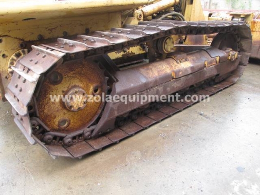 รถดันดิน Caterpillar D4C Series II เครื่องจักรมือสองในประเทศ สภาพพร้อมใช้ เอกสารพร้อมโอน 081-981-9339 บุ๋ม