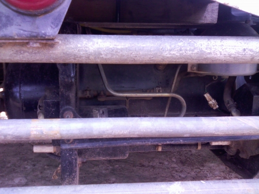 6ล้อHINO FB4J ยาว 5 ม. รถยังใหม่ๆ ไม่มีที่ติ