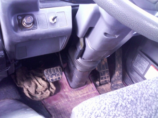 6ล้อHINO FB4J ยาว 5 ม. รถยังใหม่ๆ ไม่มีที่ติ