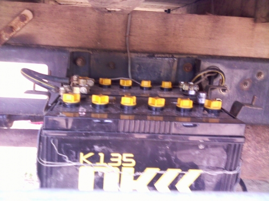 6ล้อHINO FB4J ยาว 5 ม. รถยังใหม่ๆ ไม่มีที่ติ