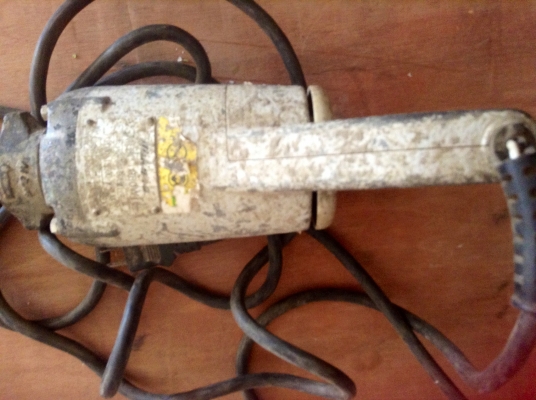 ขายเครื่องจี้ปูน ยี่ห้อ mikasa สายยาว 2 เมตร ขายเครื่องจี้ปูน ยี่ห้อ mikasa สายยาว 2 เมตร